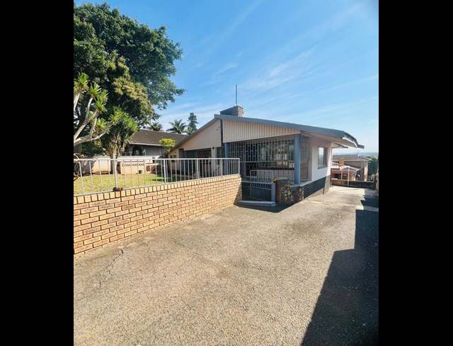 7 BEDROOM HOUSE FOR SALE IN DUFF'S ROAD